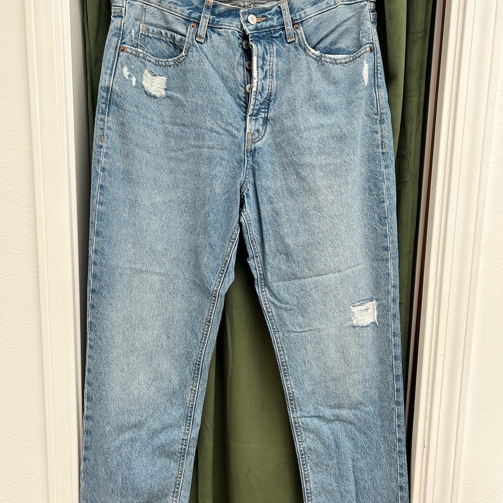 Old Navy Women's Light Blue Straight Jeans